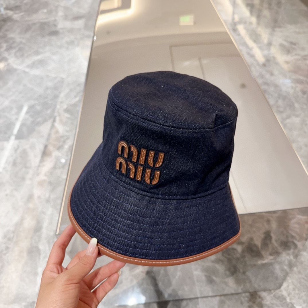 Miu Miu Caps